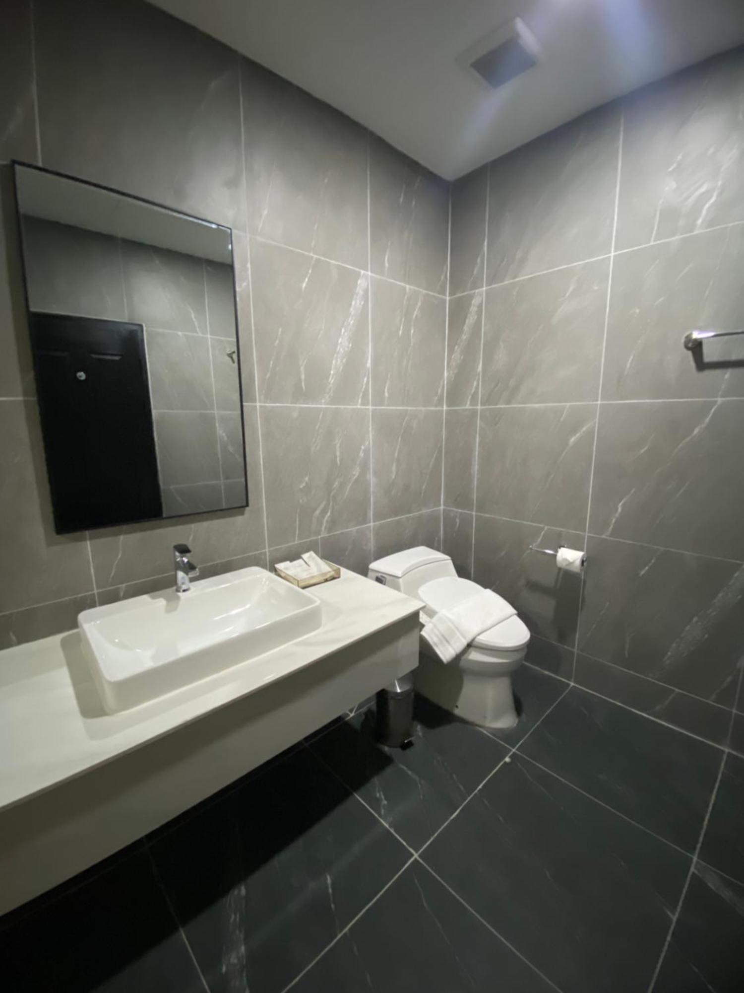 Bb Hotel Savannakhet Ngoại thất bức ảnh